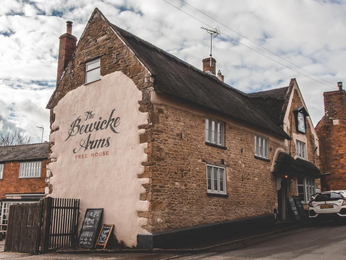 The Bewicke Arms Hallaton Exterior photo